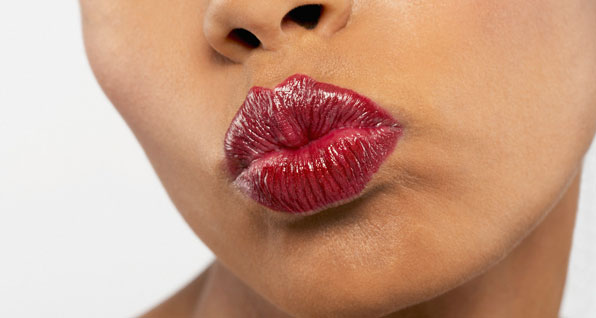 Master a Red Lip for V Day